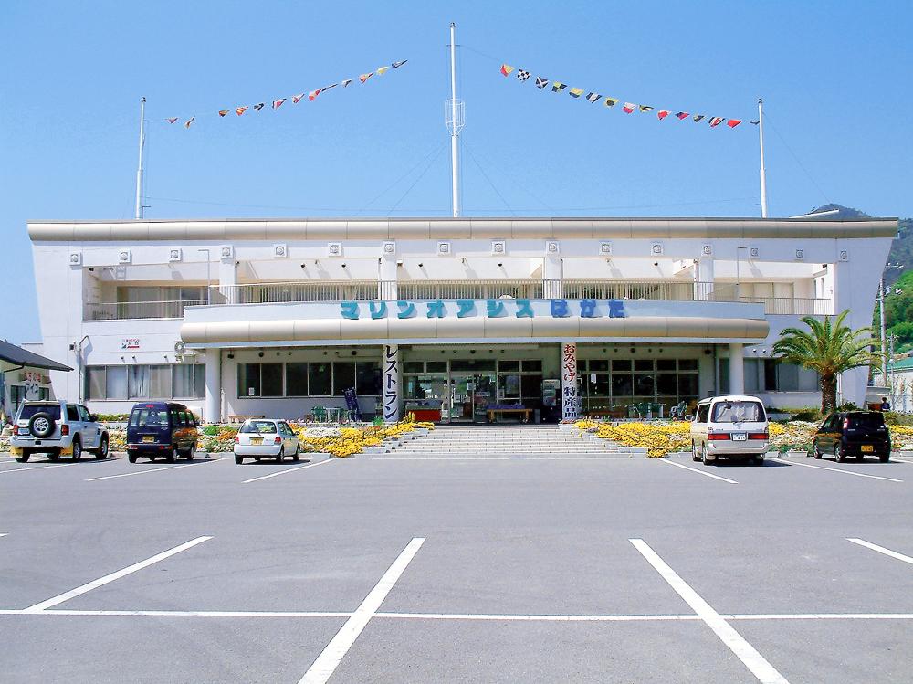 道の駅売店レジスタッフのイメージ画像