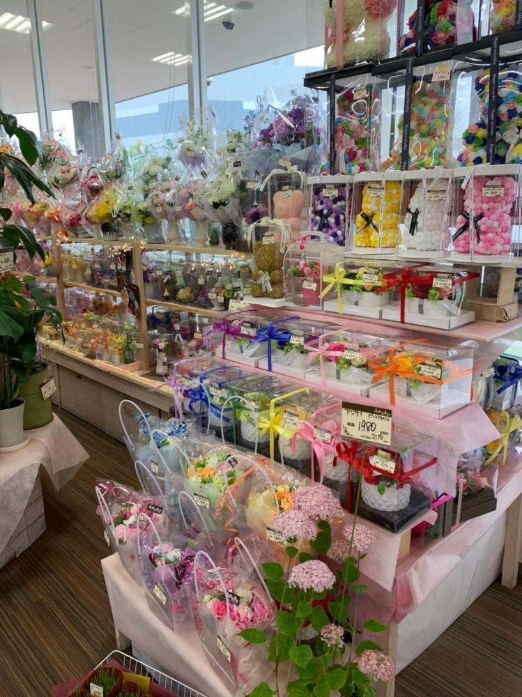 生花店店員　（フジ新居浜駅前店内   フローラジェーン）のイメージ画像