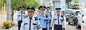 道路現場やイベント会場での警備員（平井連絡所）のイメージ画像