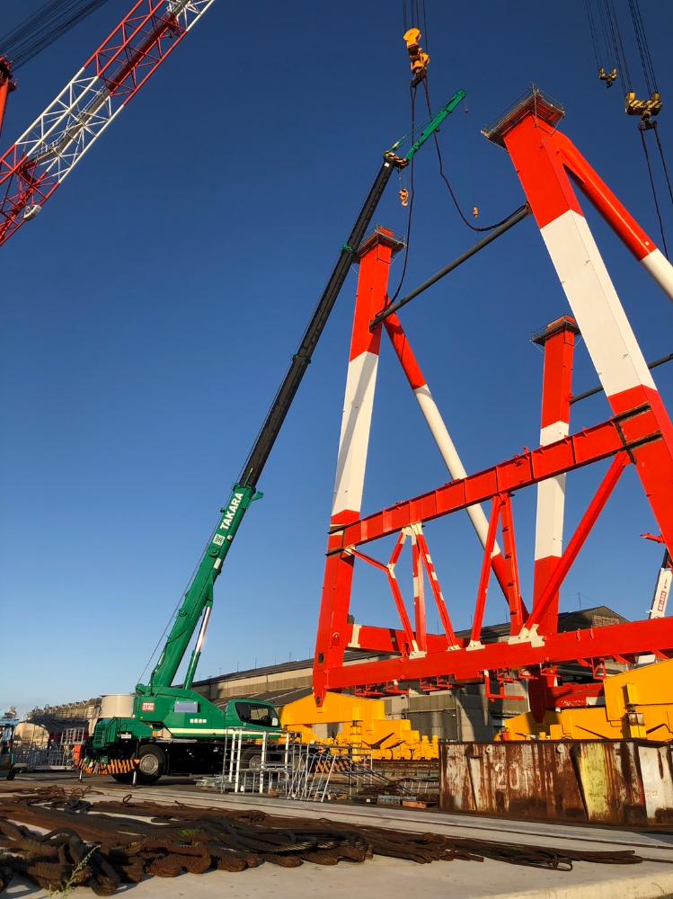 住友重機械工業㈱構内　工場内作業員のイメージ画像