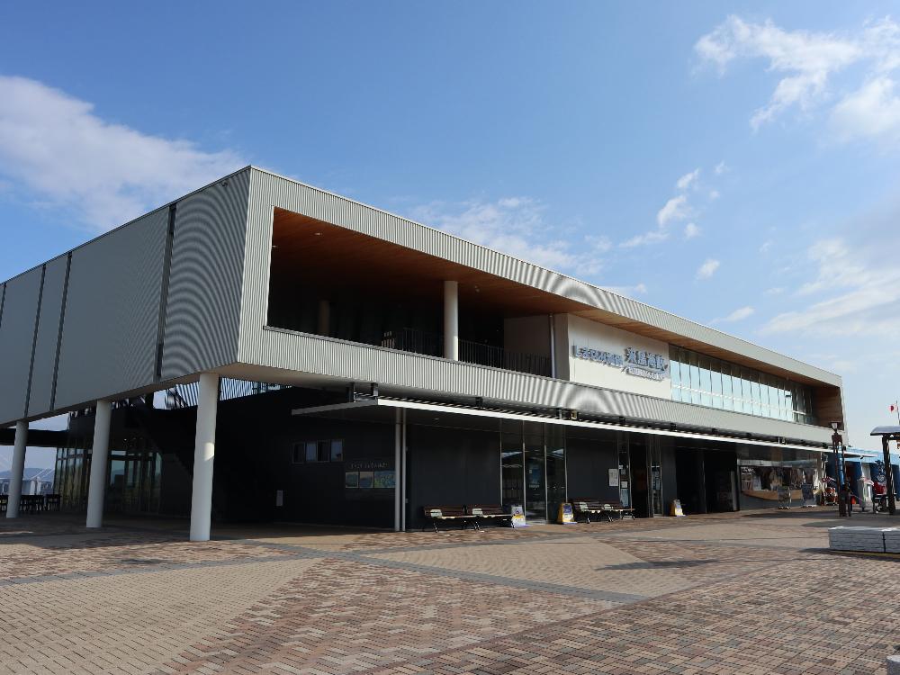 《来島海峡サービスエリア》調理スタッフのイメージ画像