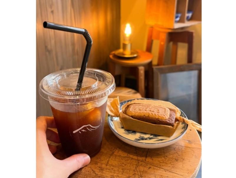 カフェスタッフ（調理・接客）のイメージ画像