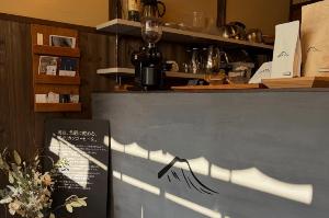 カフェスタッフ（調理・接客）のイメージ画像